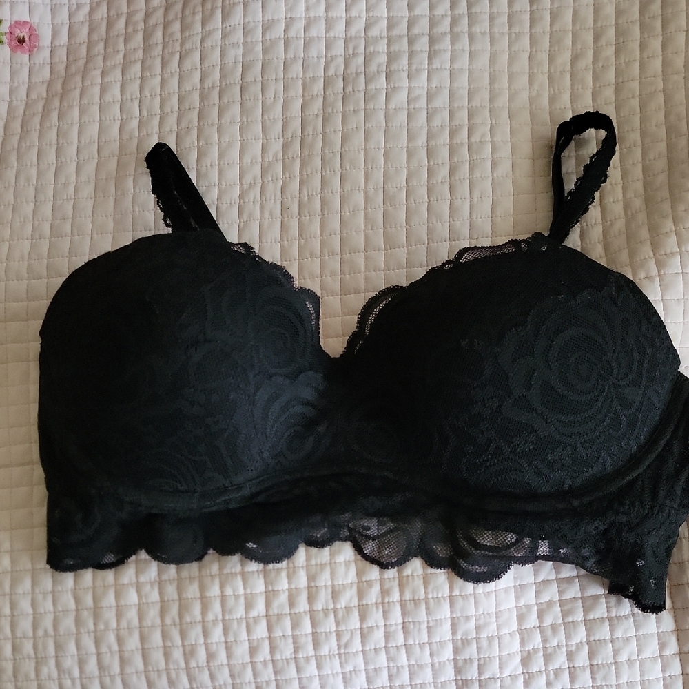 PINK Elegant Black Lace Bralette SIZE LARGE